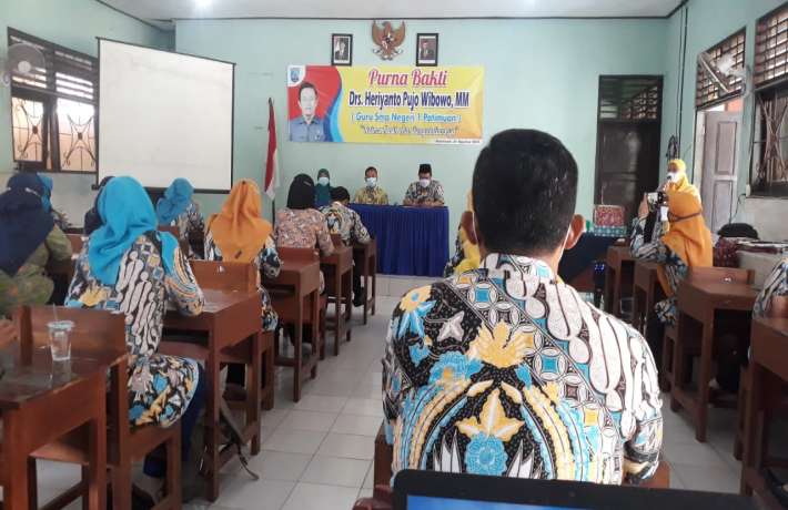 Pelepasan Purna Bakti